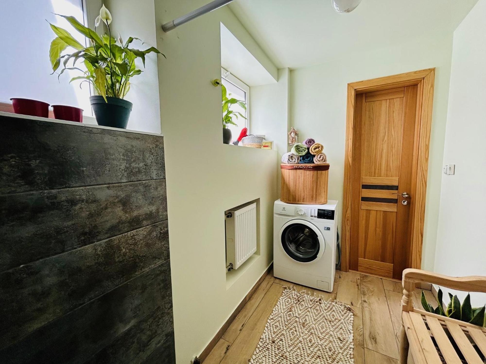 Three Bedroom With Two Terraces For 7People+Baby Kaunas Exterior foto
